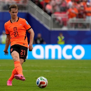 De Jong con Olé: "Messi es el mejor de historia"