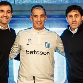Milito, sin vueltas en Racing: "Con Vojvoda podemos estar espalda con espalda"