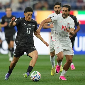 Irán y Nueva Zelanda empataron en un partidazo: 2-2 por el Grupo G