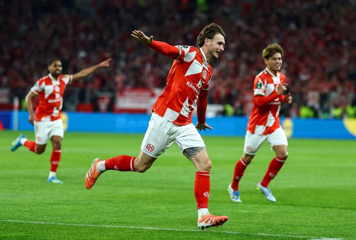 Stefan Posch en el Mainz 05 (REUTERS)