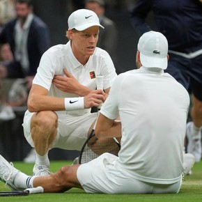 Estuvo a un set de eliminar a Sinner, salió del Top 100 y volverá a tener una chance en Wimbledon