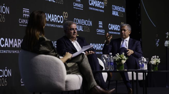 Raúl Jalil y Rolando Figueroa disertaron en Camarco.