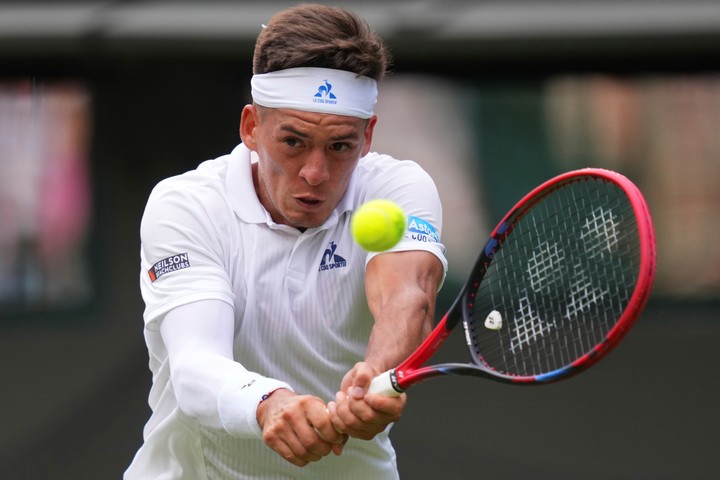 Báez, eliminado en su debut de Wimbledon. (AP)