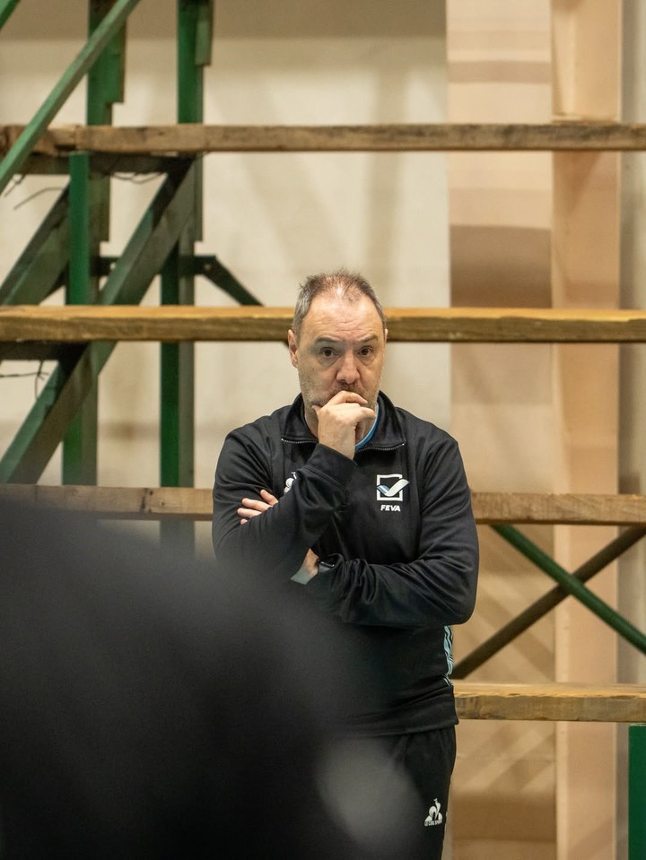 Horacio Dileo, entrenador de la Selección Argentina masculina de vóley.