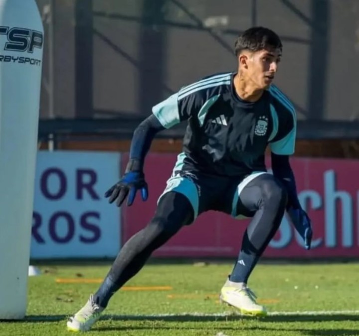 Máximo Leguizamón, el arquero de Tigre que es sparring de la Selección Argentina en el Mundial.