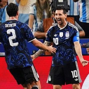 Video: golazo de tiro libre y Messi dejó sin reacción al portero de Jordania