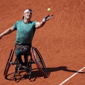 Fin del sueño de dos argentinos en Roland Garros: perdieron Gustavo Fernádez y Luna Cinalli