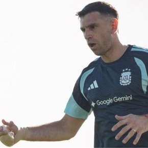Cómo está el Dibu: su particular entrenamiento y el objetivo de estar en el debut