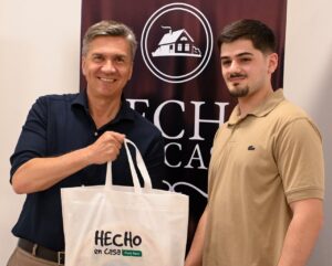 EL GOBIERNO PROVINCIAL ACOMPAÑA EL CRECIMIENTO DE LA EMPRESA CHAQUEÑA “HECHO EN CASA”