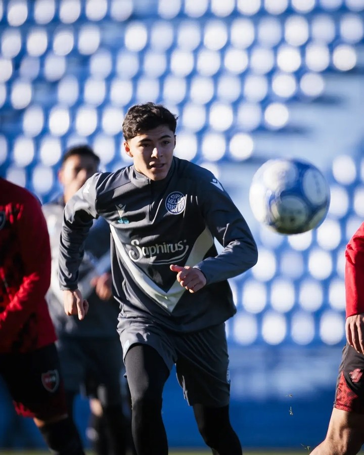 Tobías Andrada. Prensa Vélez