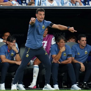 Scaloni, tajante sobre Argentina - Inglaterra: "Es un partido de fútbol"