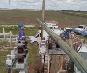 INTENSO OPERATIVO DE SECHEEP PARA RESTABLECER EL SERVICIO ELÉCTRICO TRAS EL TEMPORAL