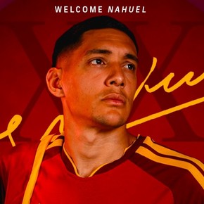 Nahuel Molina fue presentado en la Roma