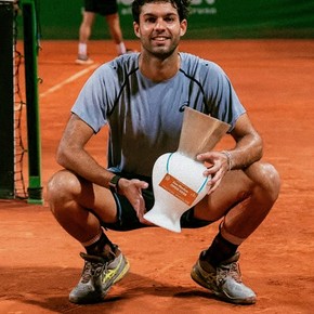 Facundo Díaz Acosta, el campeón que dejó atrás las lesiones para volver al Top 100 del ranking ATP