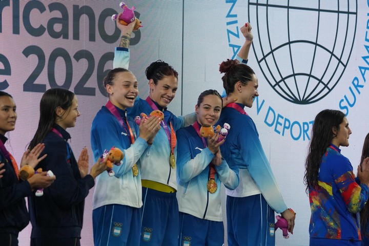 Natación en Santa Fe. (foto: Andrea Juano Tesone)
