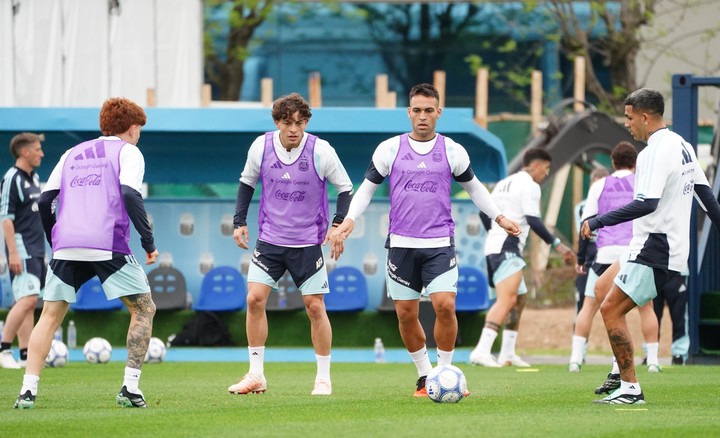 Barco o Mastan parece ser la duda de Scaloni (Foto Marcelo Carroll).