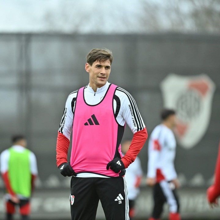 Martínez Quarta, respaldado por Ponzio. Prensa River