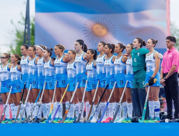 Tras el Mundial ganado, Las Leonas irán por más gloria. (@PanamHockey)
