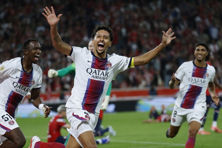 Marquinhos viene de convertir ante Lille (EFE).