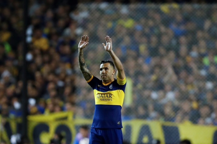 Tevez, listo para su partido de despedida del 20 de diciembre en el Templo (AP Photo/Natacha Pisarenko, File).