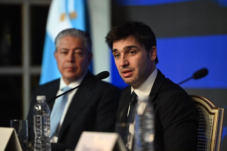 Rolando Figueroa e Ignacio Torres, dos gobernadores que miran a agosto para ir a las urnas.
