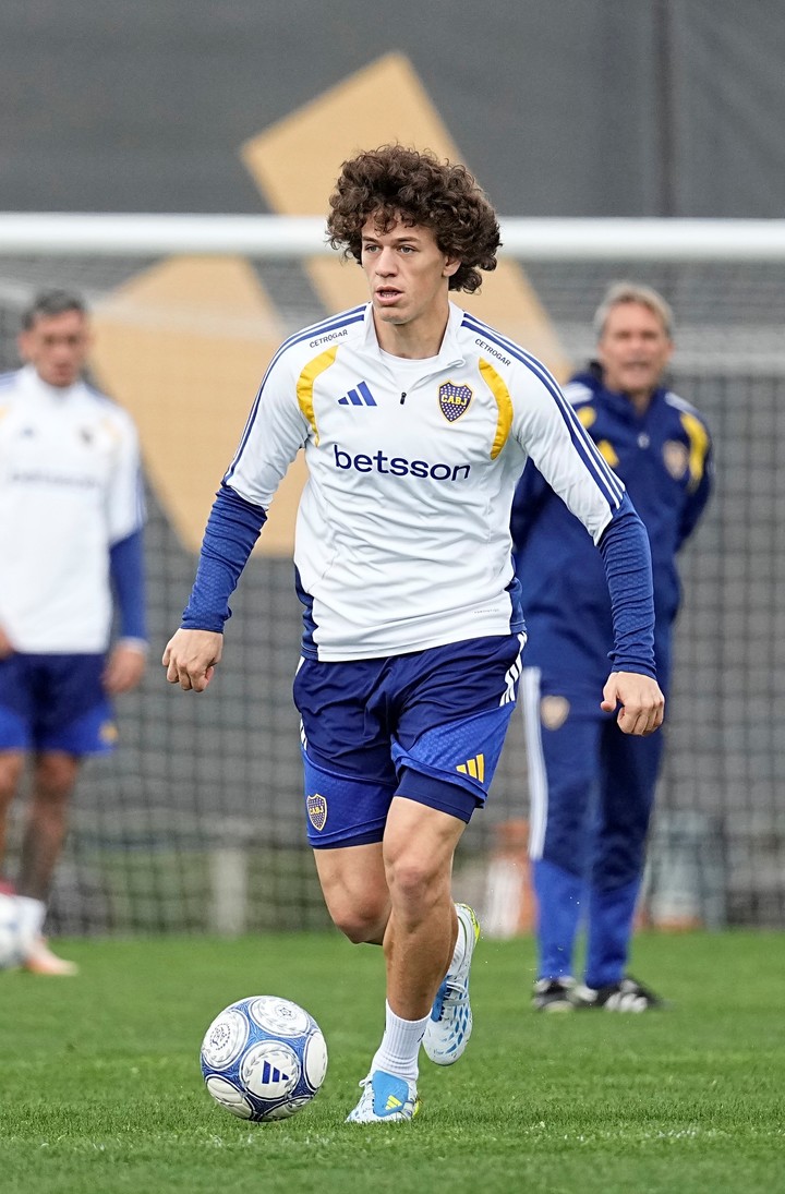 Facundo Herrera compartirá la zaga con Di Lollo. (Prensa Boca)