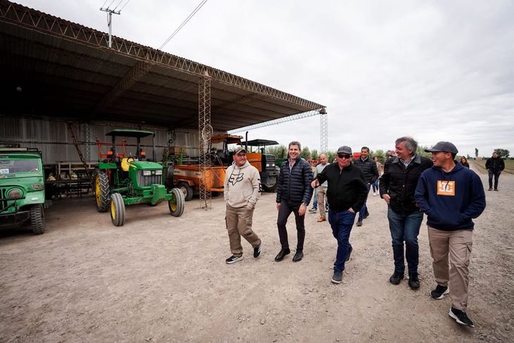 El paso de Máximo Kirchner por San Juan incluyó una visita a una finca familiar.